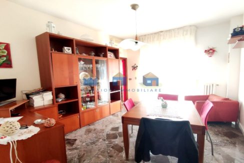 admaioraimmobiliare_quadrivanizonavillafoto