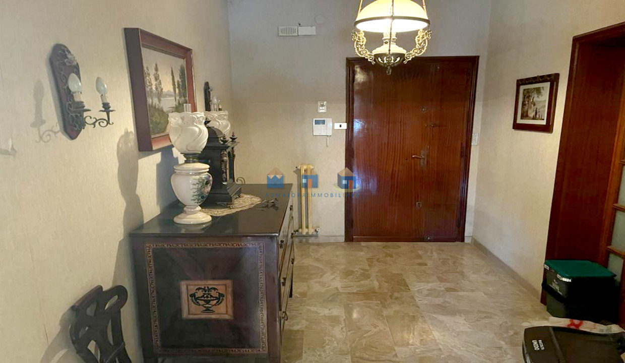 admaioraimmobiliare_quadrivanizonacentro1