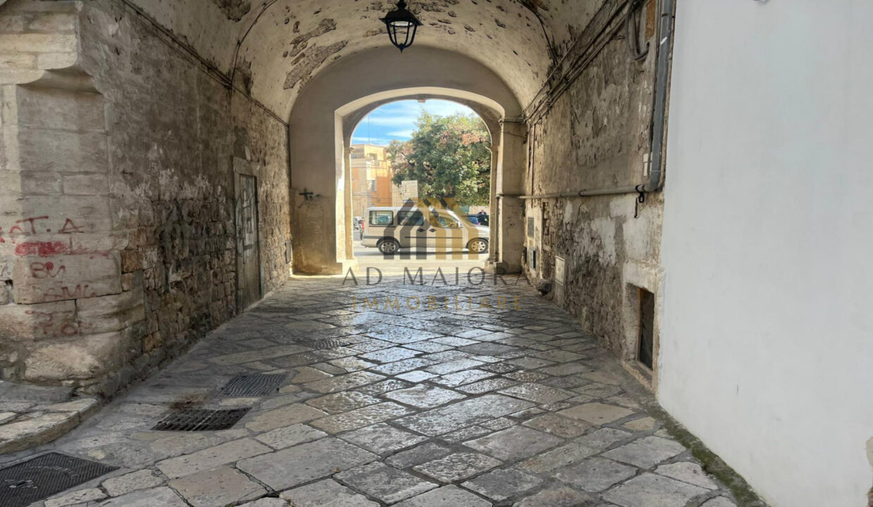 ad_maiora_immobiliare_affitto_locale_uso_studio_piazzaAldoMoro_BANNER