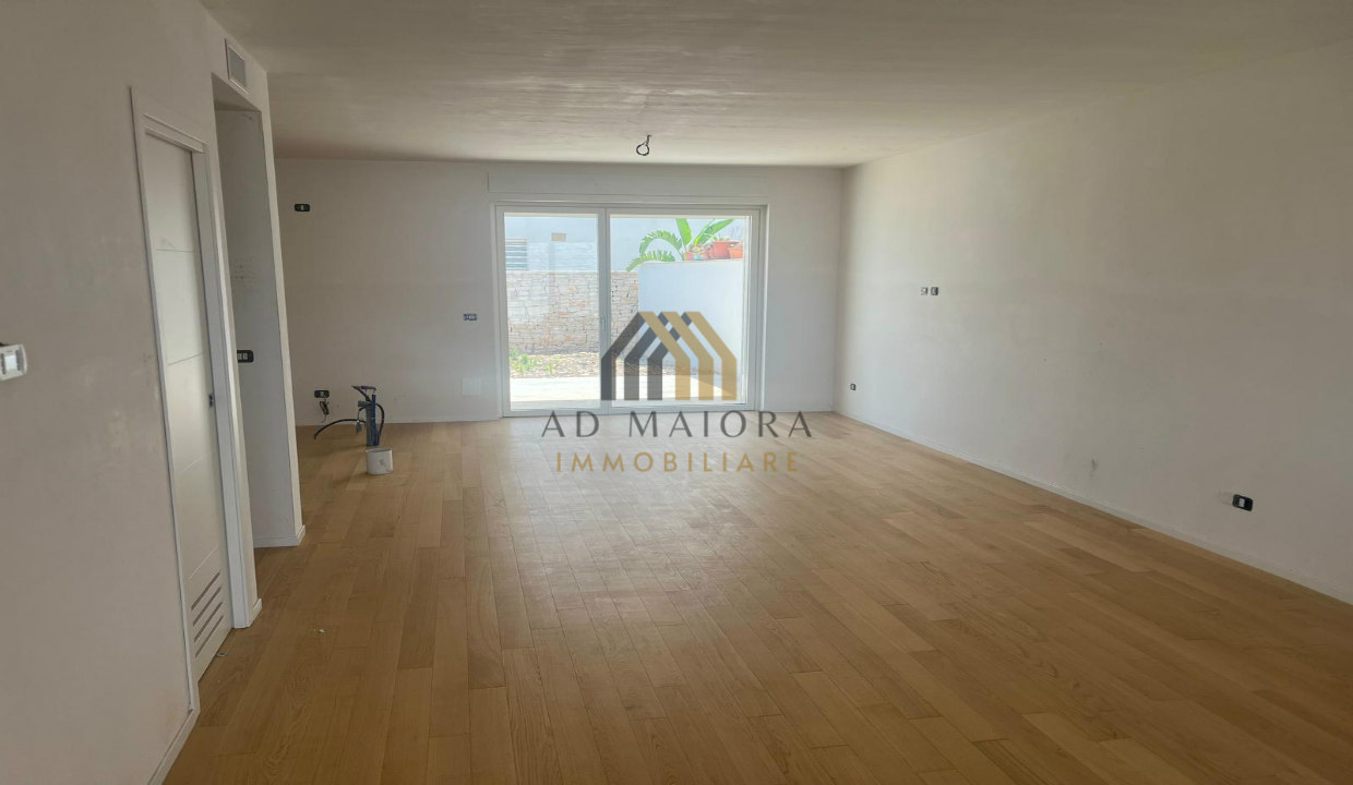 ad_maiora_immobiliare_soluzione_indipendente_su_due_livelli_a_Giovinazzo_6