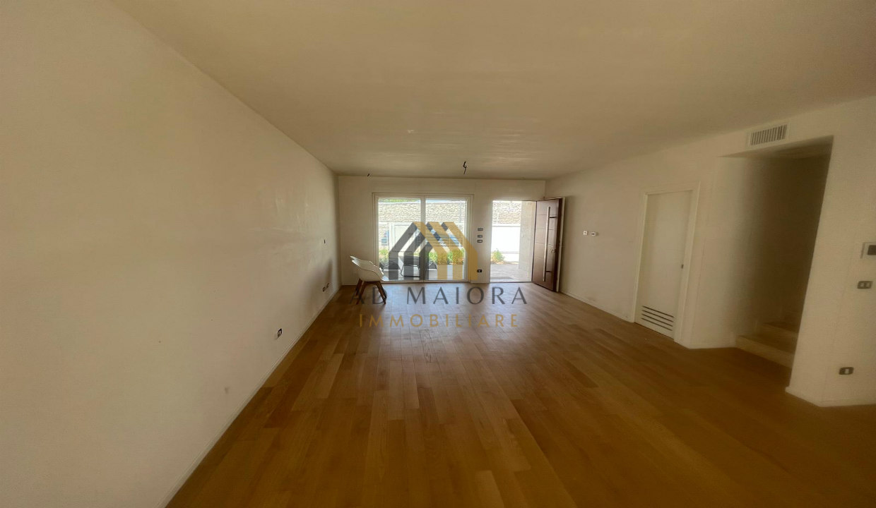 ad_maiora_immobiliare_soluzione_indipendente_su_due_livelli_a_Giovinazzo_9