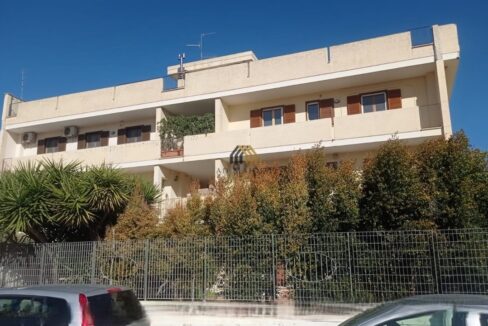 admaioraimmobiliare_trivaniconboxzonaviatraiana1