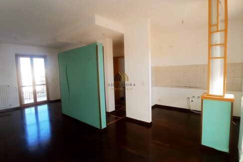 admaioraimmobiliare_trivaniconboxzonaviatraiana12