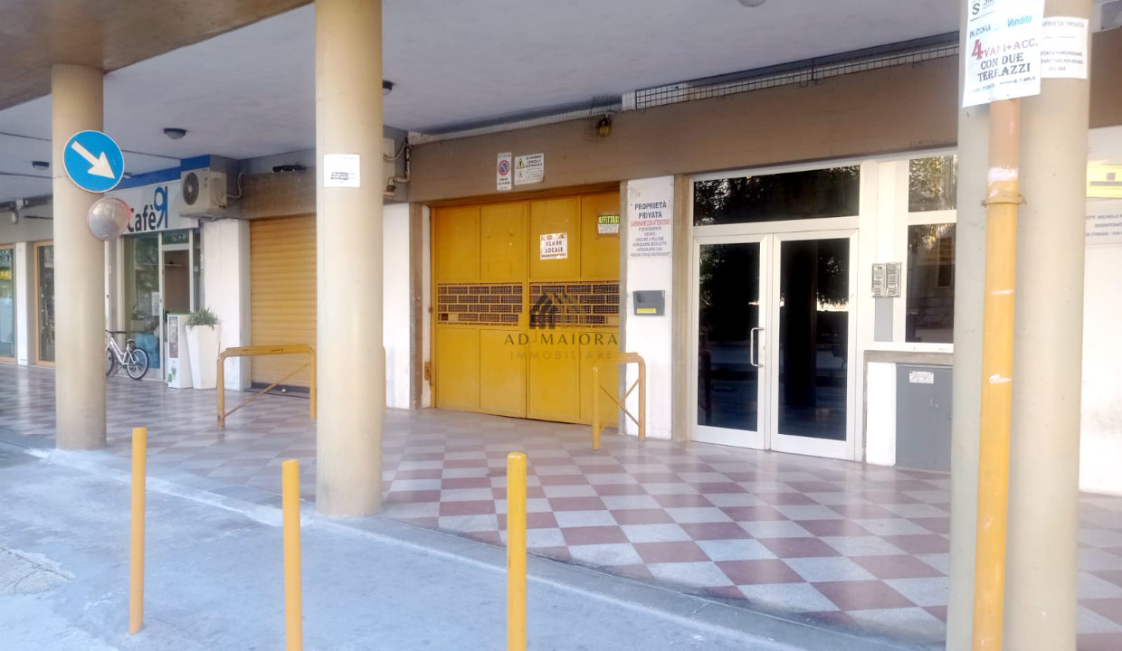 admaioraimmobiliare_boxautozonaportici4