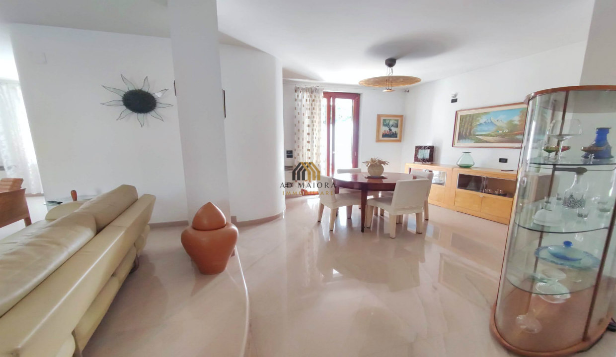 admaioraimmobiliare_villazonacontessa31