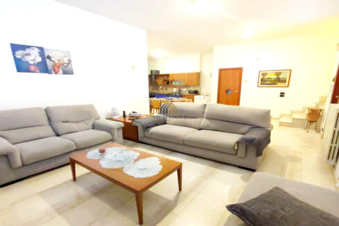 admaioraimmobiliare_villazonacontessa5