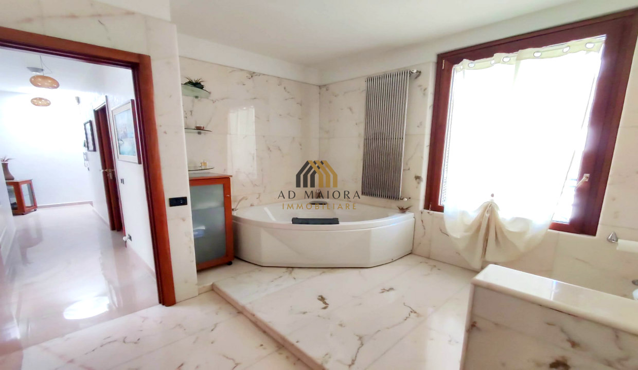 admaioraimmobiliare_villazonacontessa9