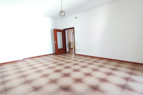 admaioraimmobiliare_trivaniconlastricoviatraetta