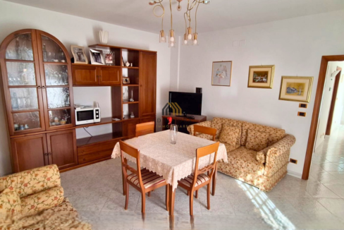 admaioraimmobiliare_soluzionesemindipendentezonasantimedici9